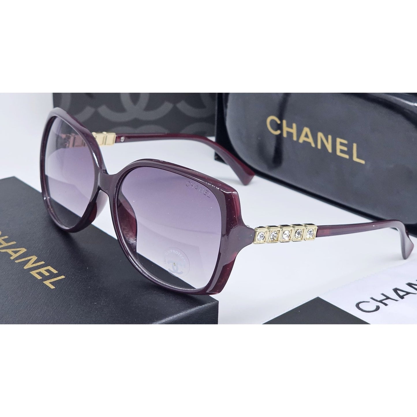 نظارات شانيل الشمسية