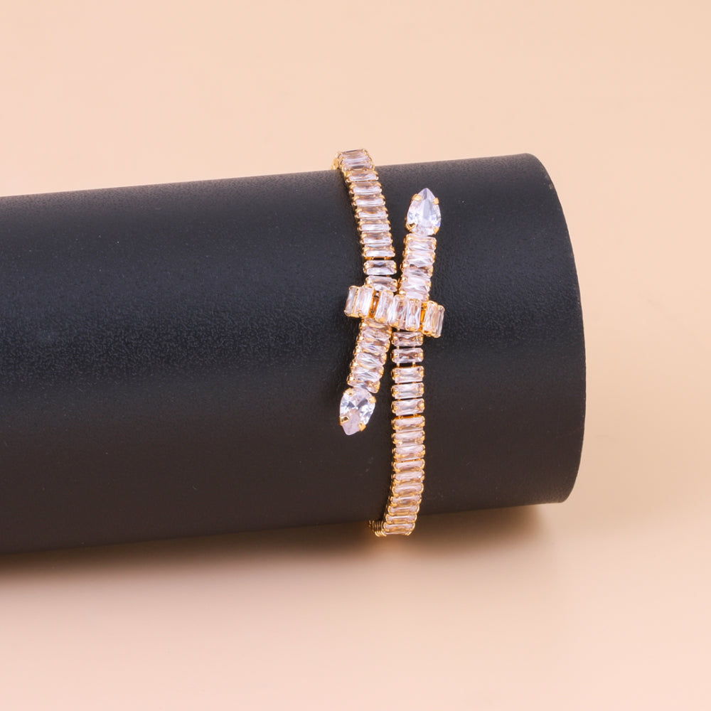 Diamond touch gold alternative bracelet