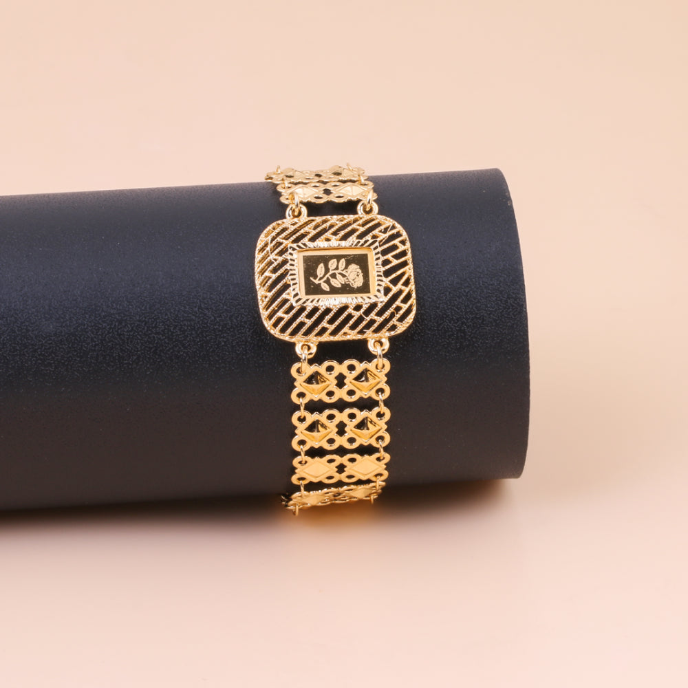 Gold alternative bracelet, a fragrance of authenticity