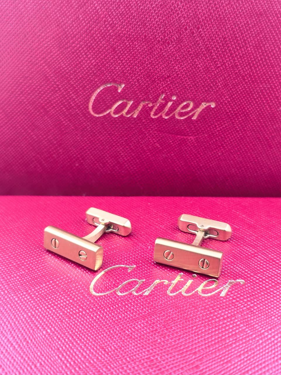 Cartier Cartier Gold-Tone Bar Screw Motif Cufflinks – Luxury Designer Cufflinks for Men