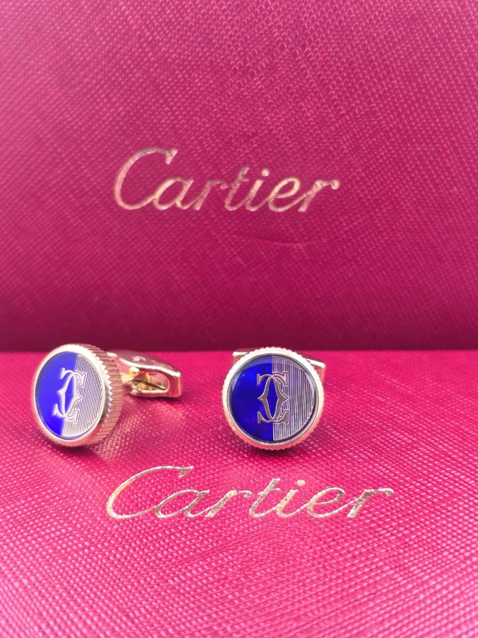 Cartier Cartier Half Blue Enamel Textured Cufflinks – Gold Designer Cufflinks for Men