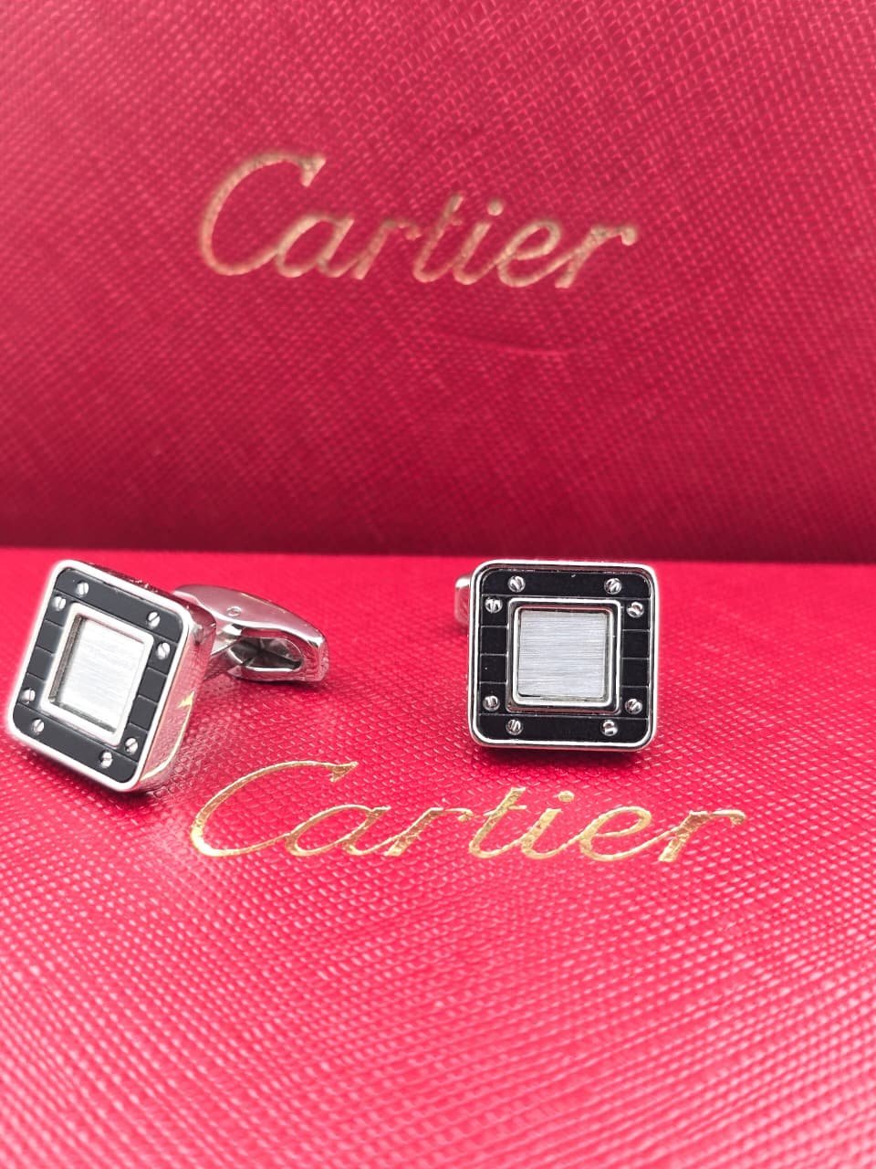 Cartier Cartier Square Screw Design Cufflinks – Black & Silver Luxury Designer Cufflinks for Men