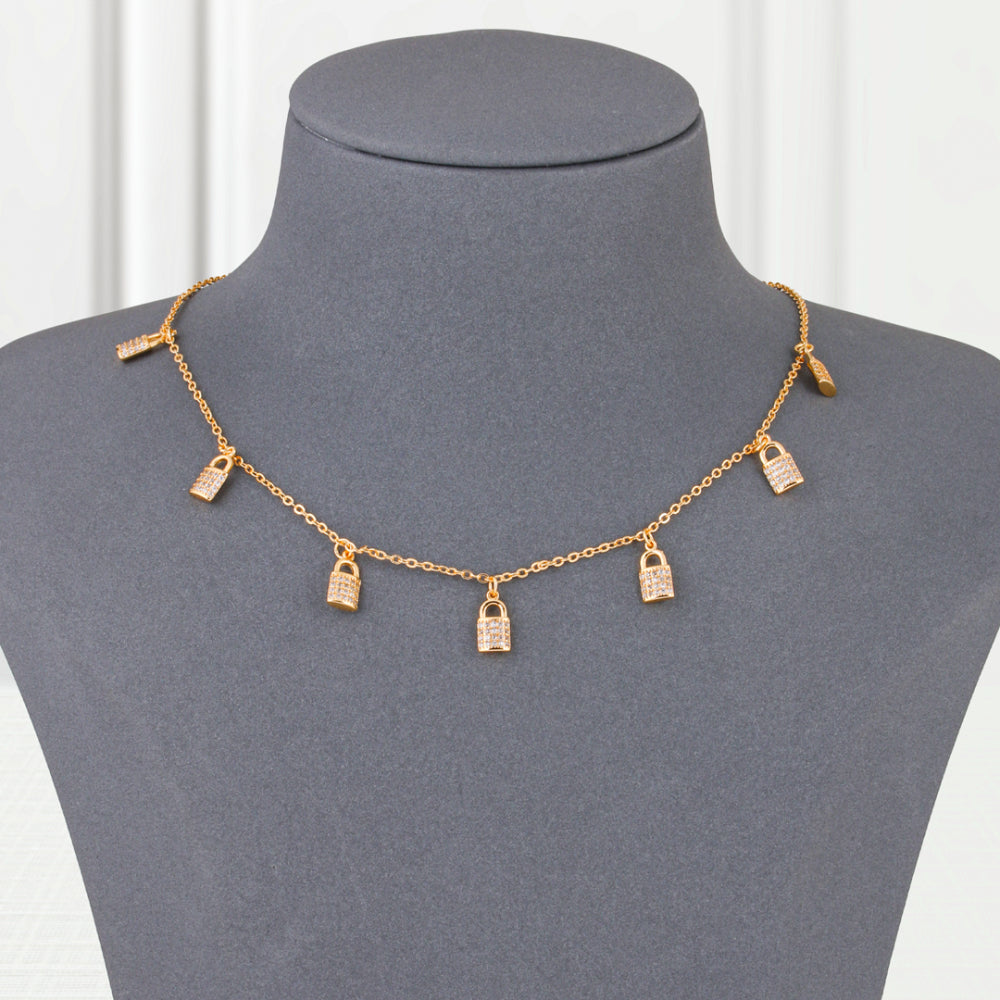 Pendant Gold Alternative Love Lock