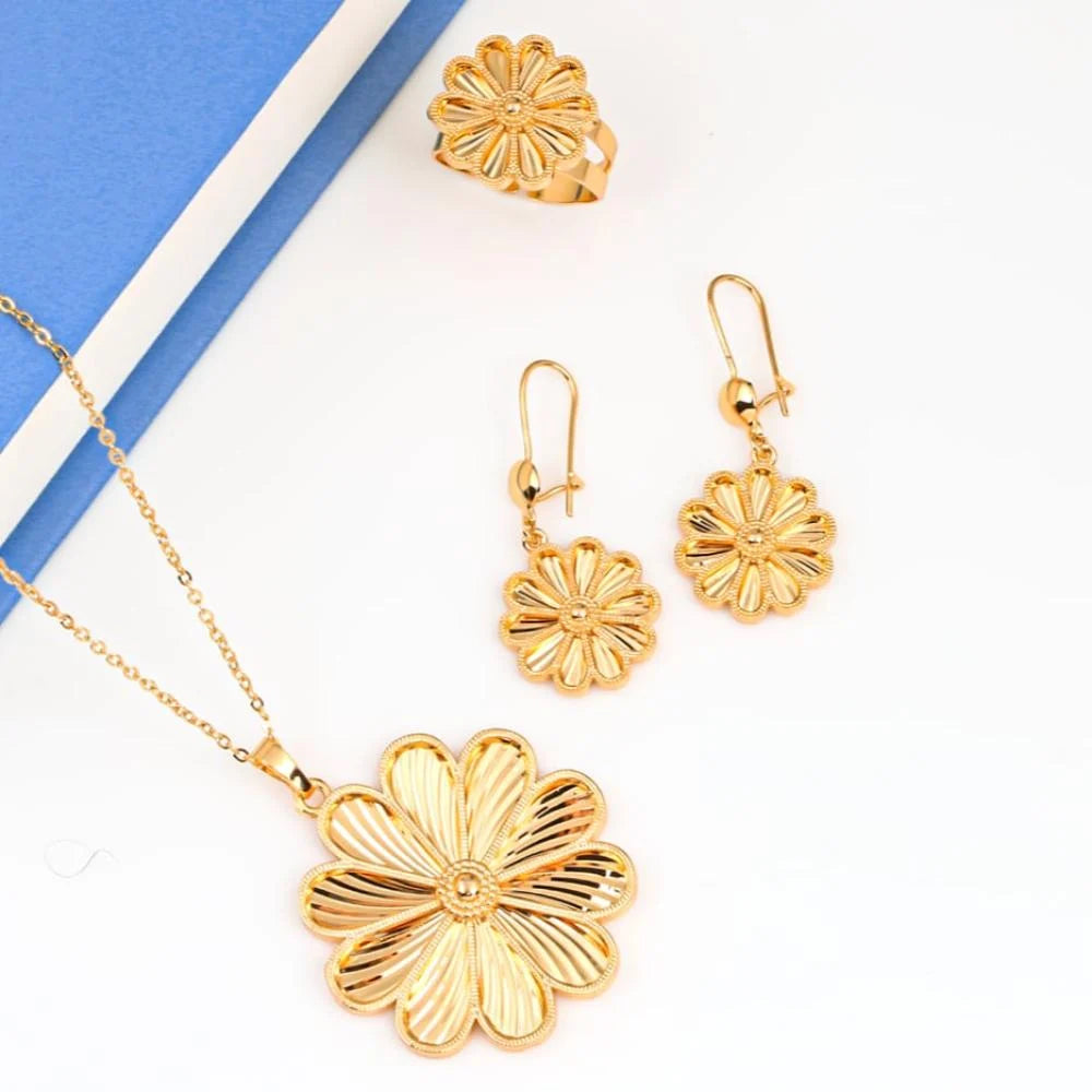 Daisy Flower Soft Gold Alternative Set