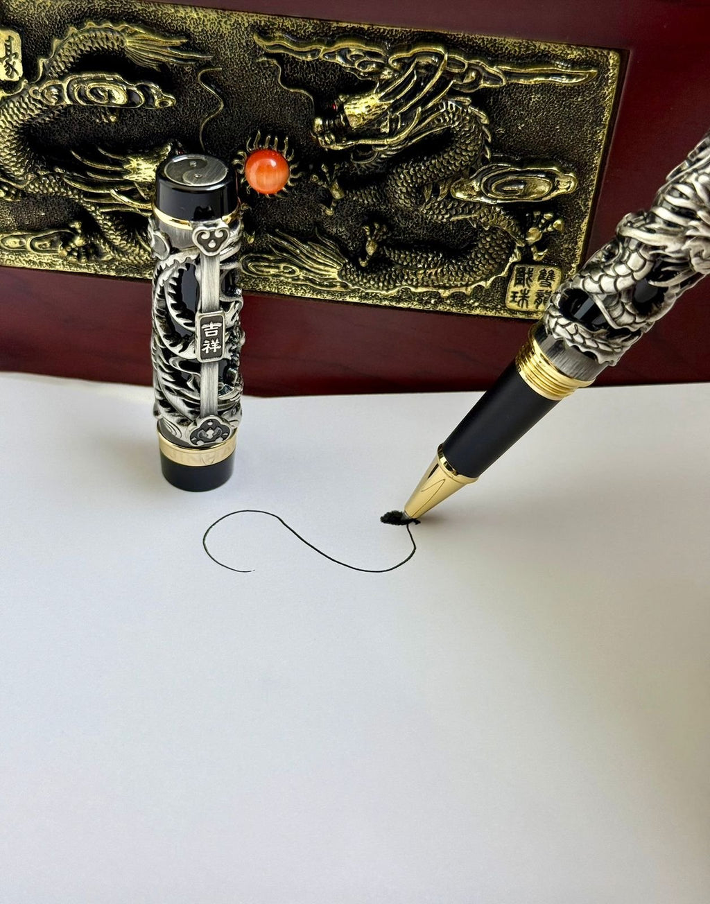 Jinhao Silver Black Dragon Pen
