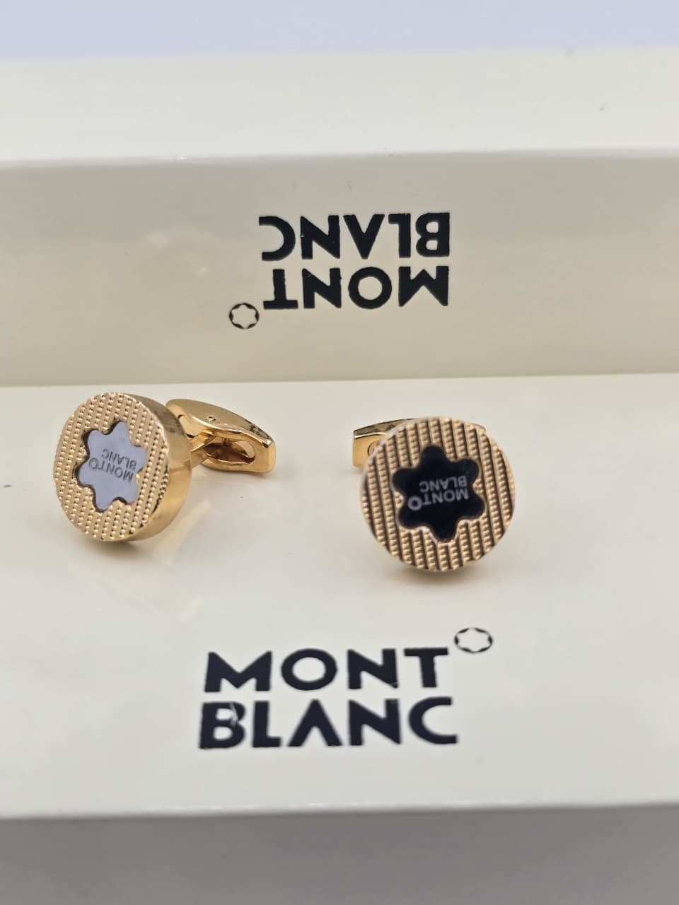 Montblanc Star Emblem Textured Gold Cufflinks – Designer Cufflinks for Men