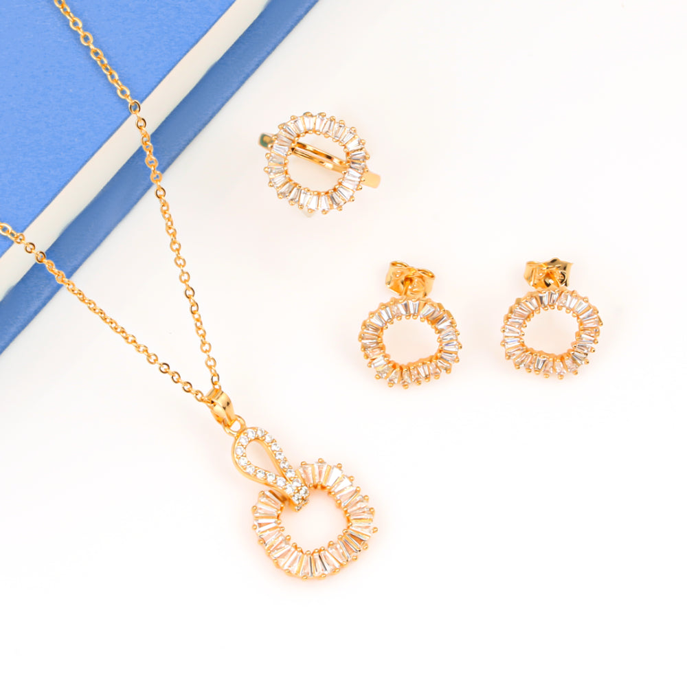 Sparkling Zircon Diamond Ring Gold Alternative Set