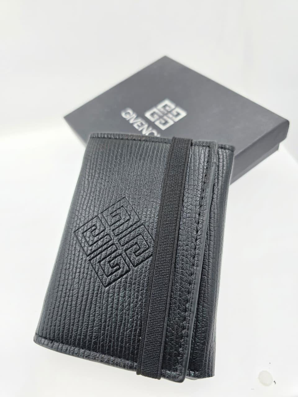 Carbon Crest Elastic Wallet