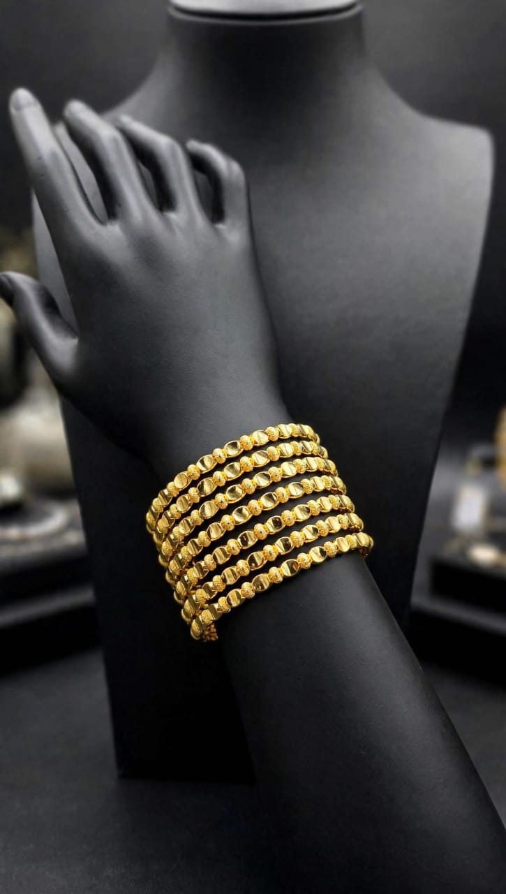Classic Style Bangle