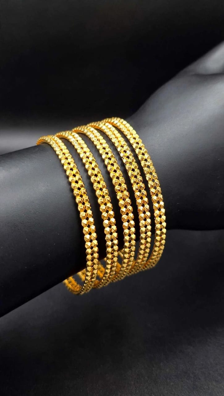 Classic Style Bangle