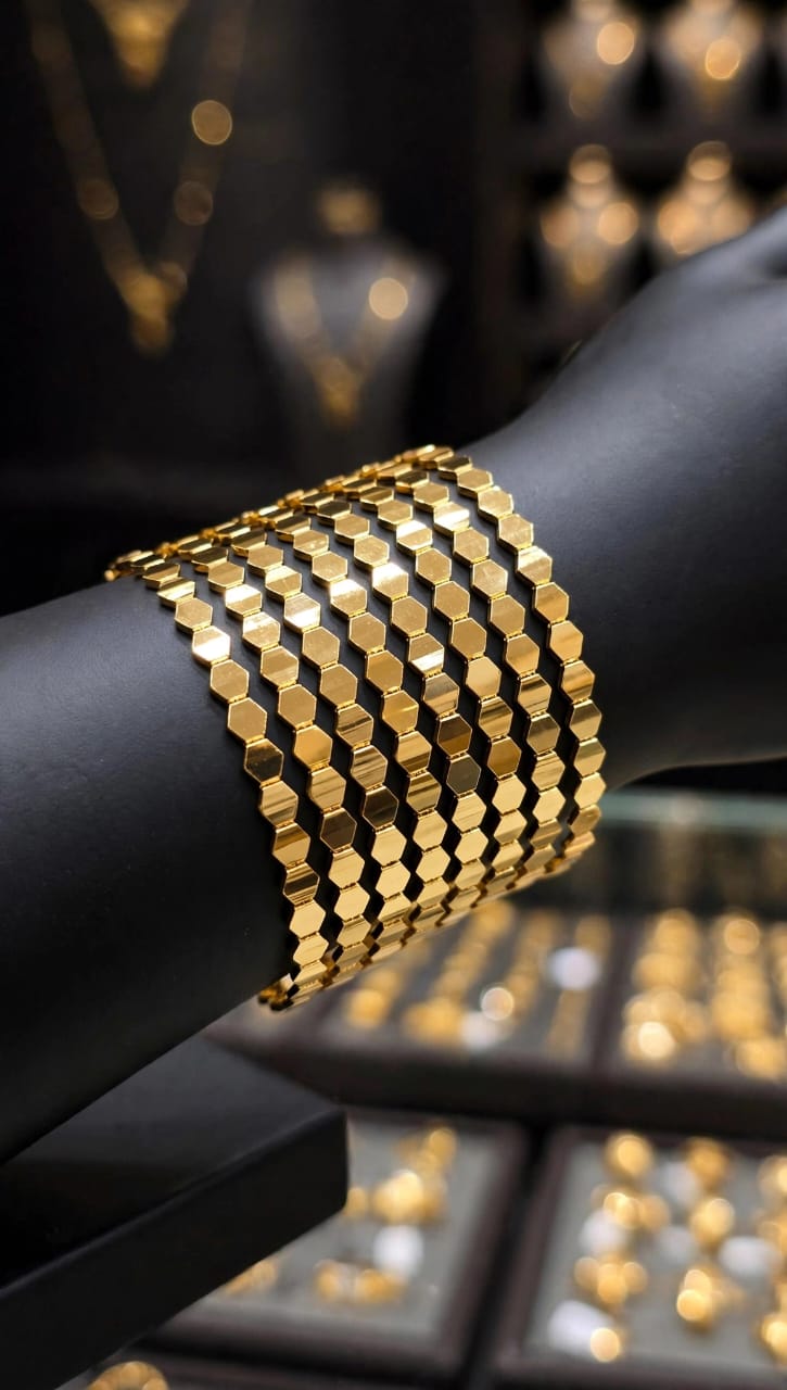 Classic Style Bangle