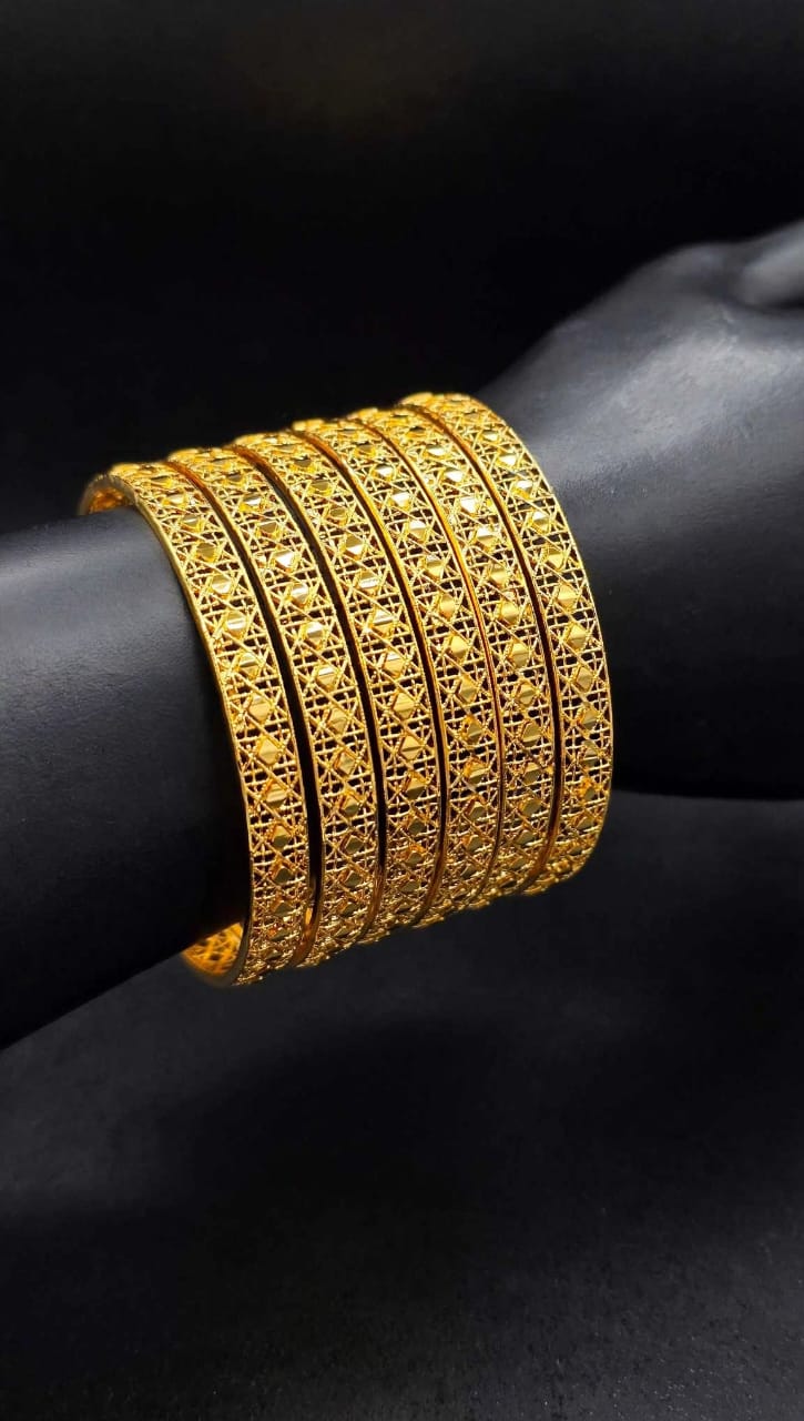 Classic Style Bangle | Price Per Unit