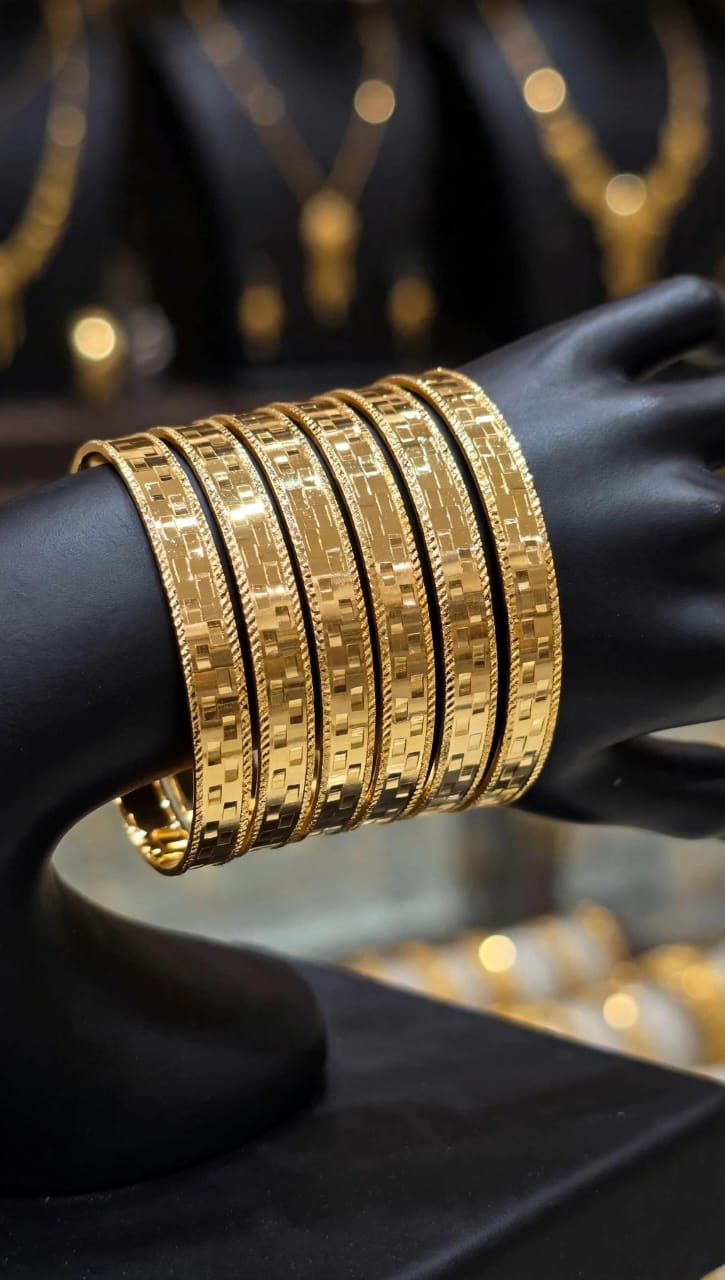 Classic Style Bangle | Price Per Unit