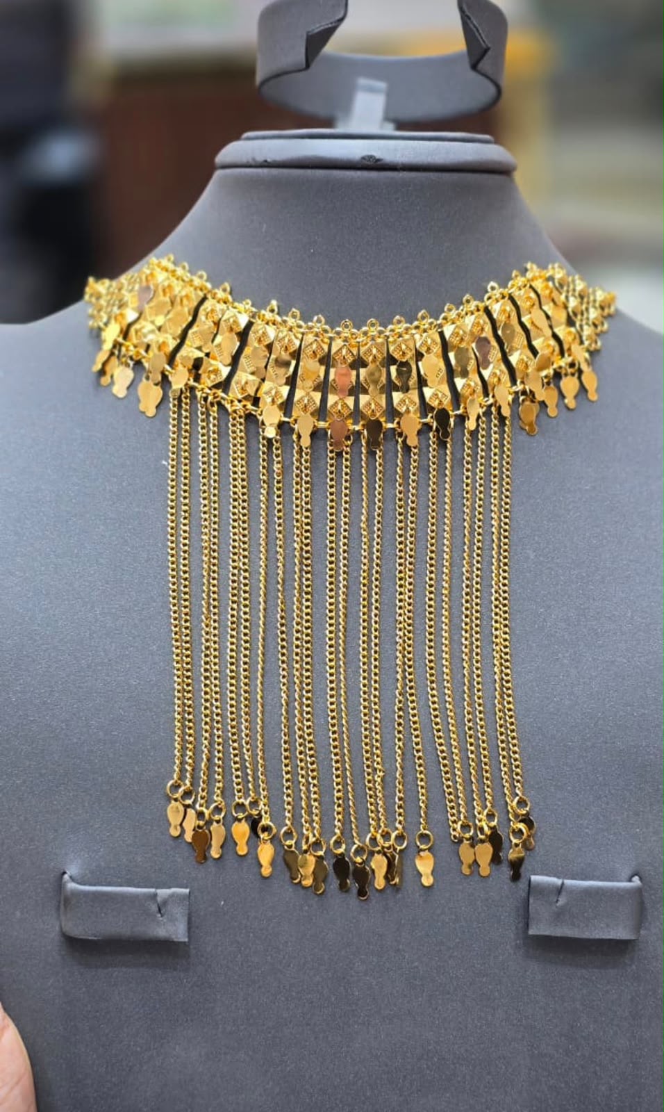 Premium Gold Alternative Necklace