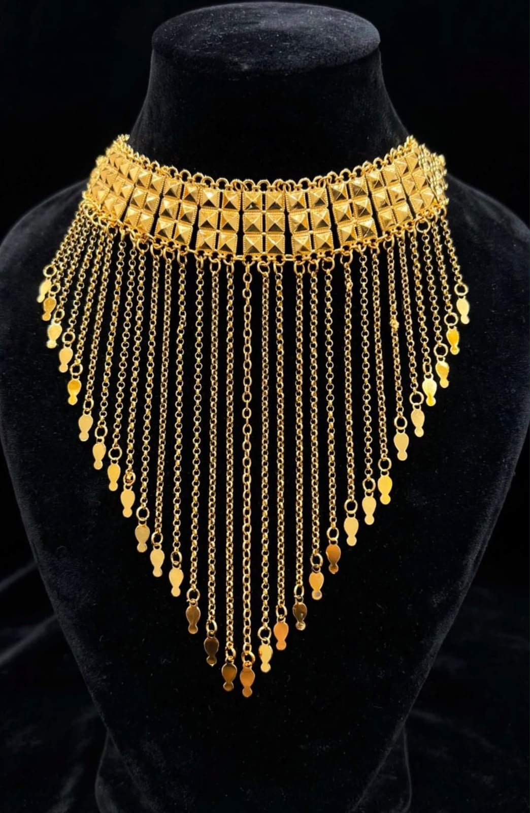 Premium Gold Alternative Necklace