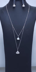 Gold Alternative Set Geometric Design