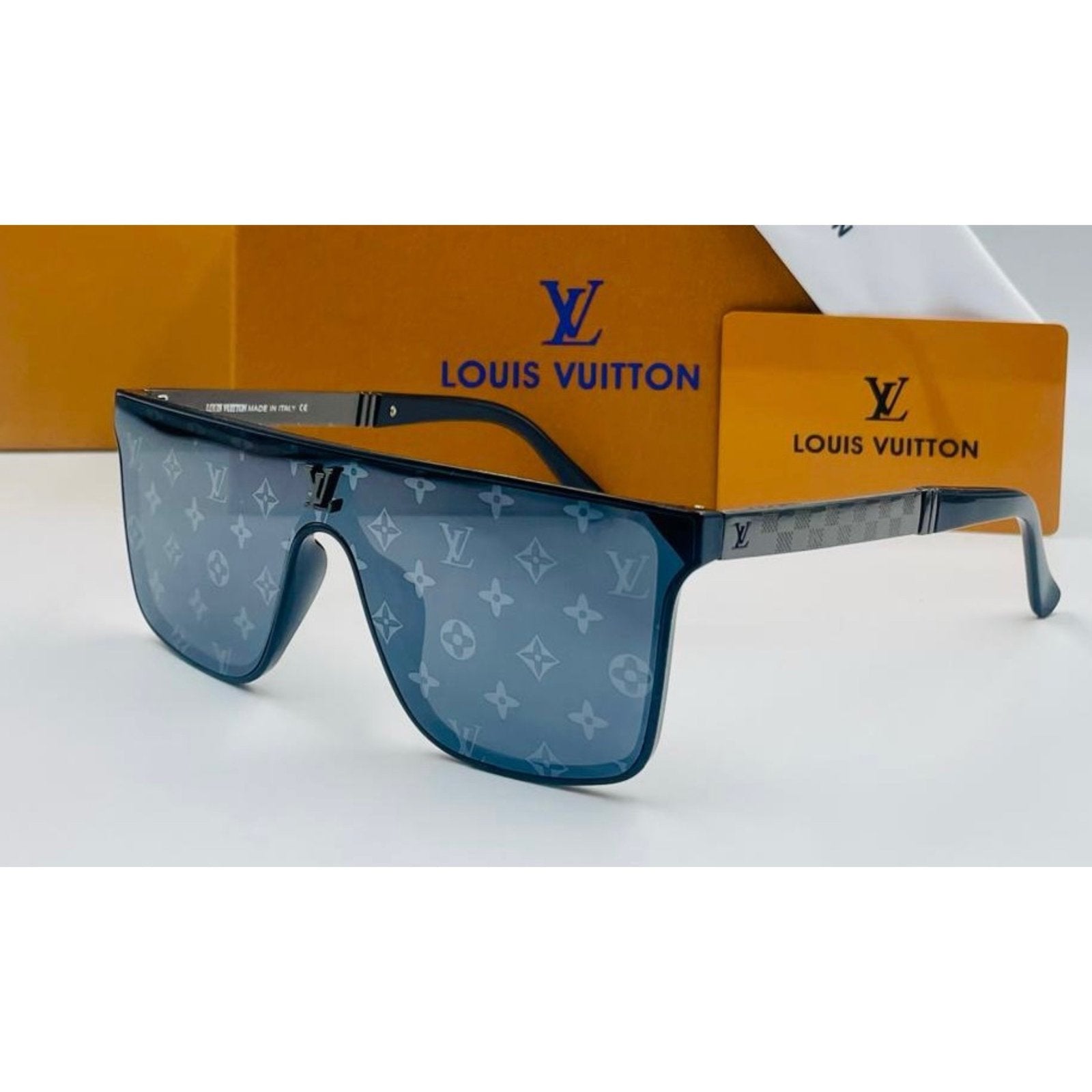 Louis Vuitton Black Sunglasses