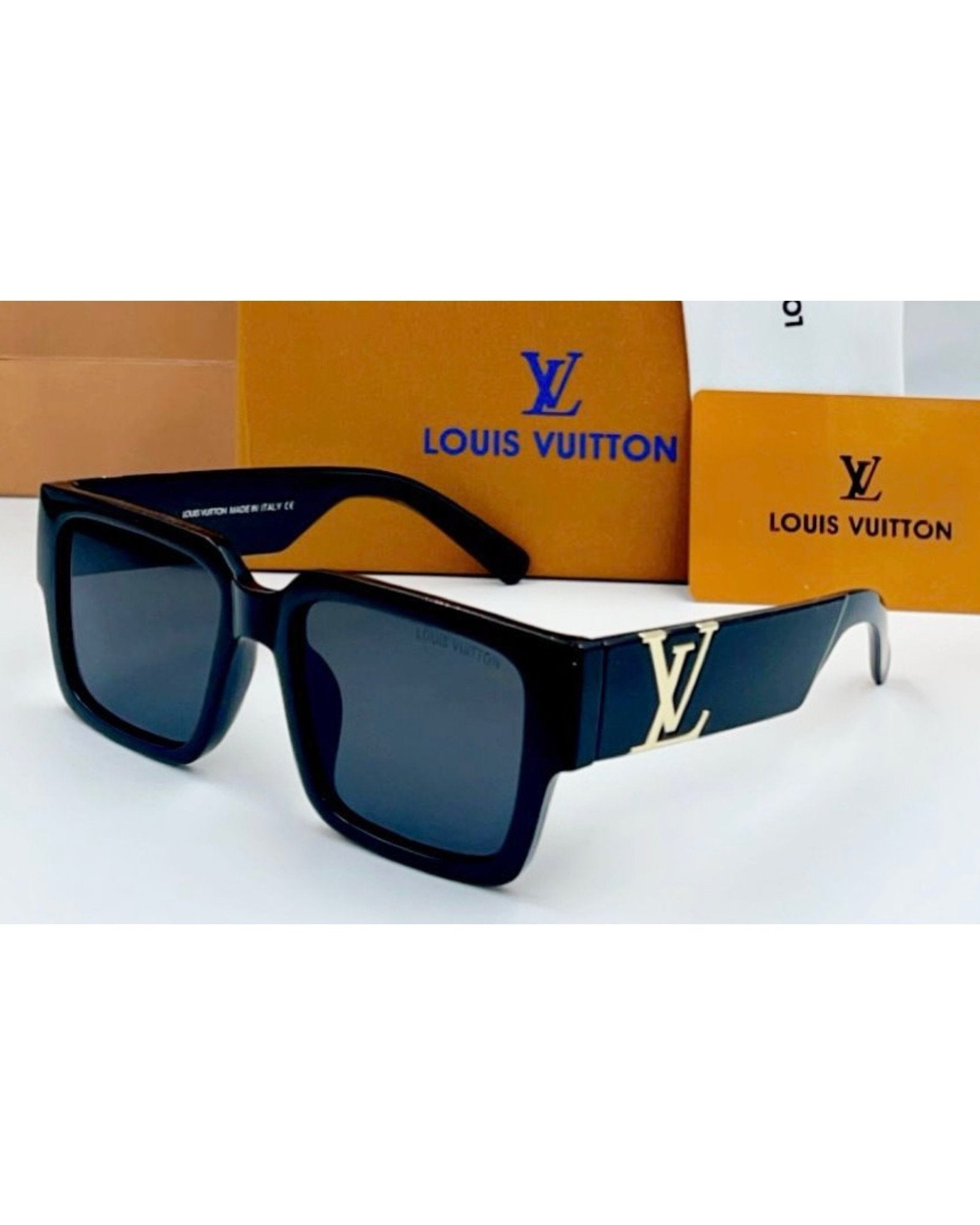 Louis Vuitton Black Gold Sunglasses